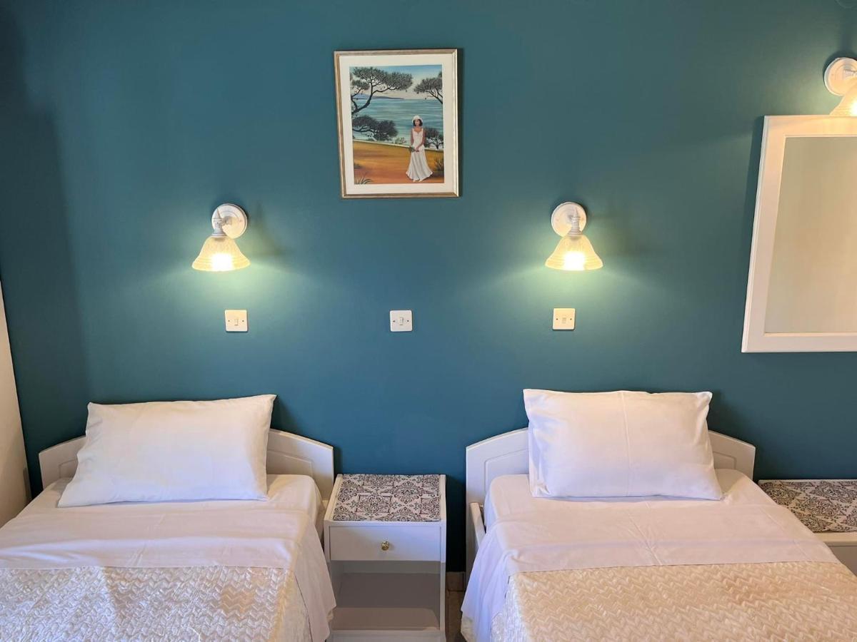 Roxani Studios-Apartments Petra  Ngoại thất bức ảnh